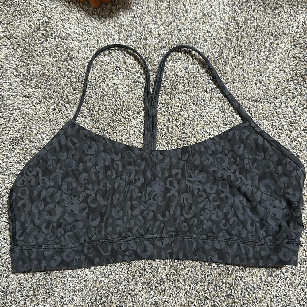 COPY - Lululemon sports bra size 12